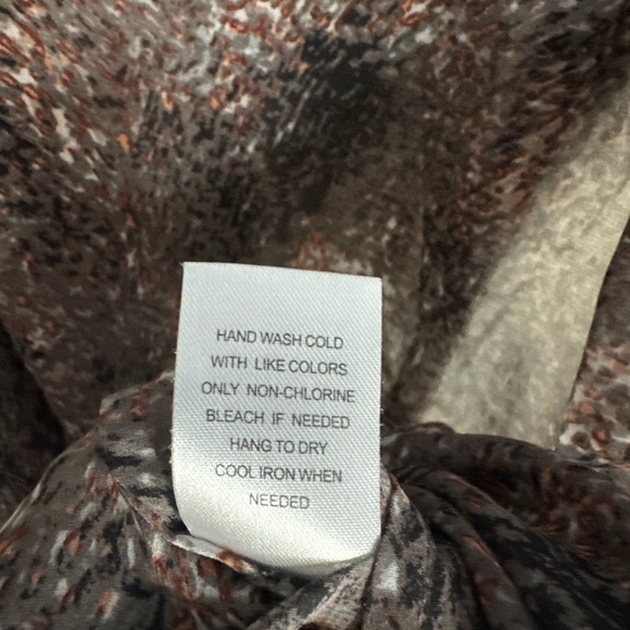 Daniel Rainn Blouse Long Sleeve Semi-Sheer Size Medium - Picture 10 of 10